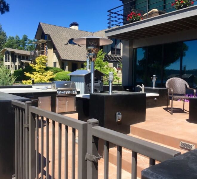 Outdoor Kitchen and Patio with Gas Grill